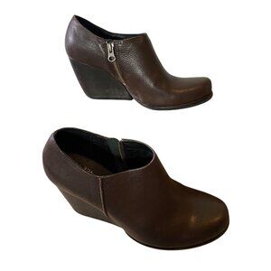Kork-Ease Brown Leather Wedge Heel Booties Side Zipper Closure Size 8